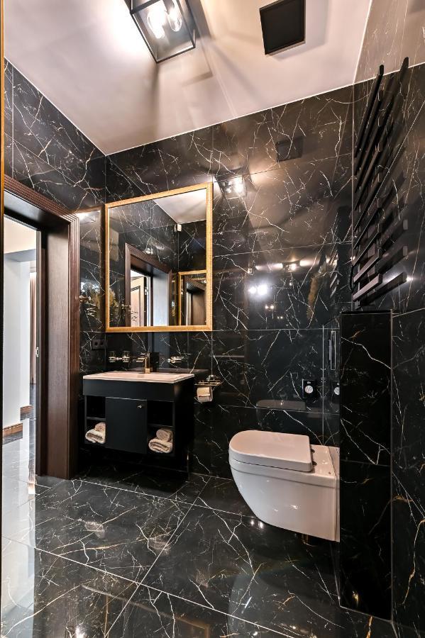 Diamond Sveciu Namai Aparthotel Kaunas Buitenkant foto